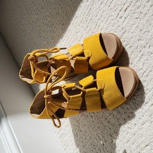 New Sorel Joanie ll Lace Wedge Sandals 8